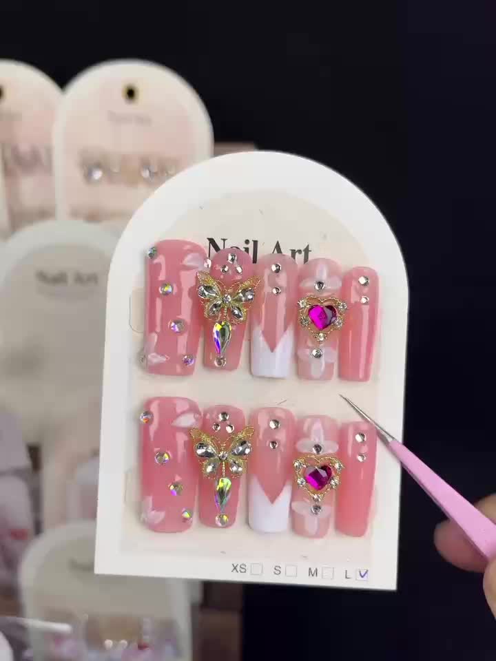 Rosebud Nails