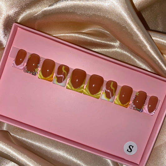 Sunshine Nails