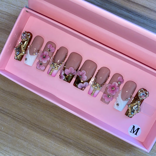 Caress Nails