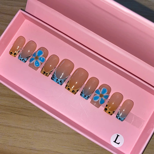 Waikiki Nails